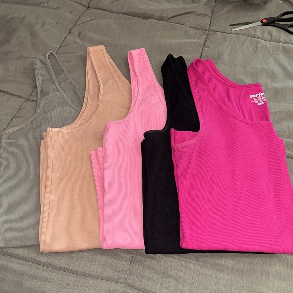 Old Navy Tank tops set of 5